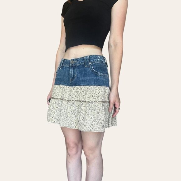 y2k vintage denim ruffled two toned western boho cowgirl mini skirt - Picture 2 of 7